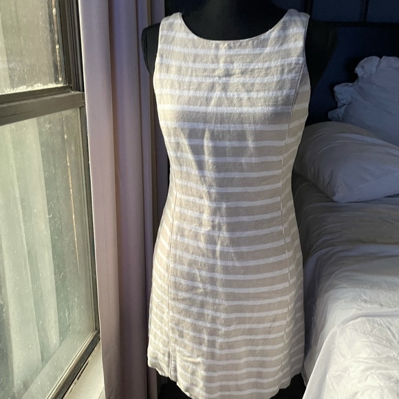 Banana Republic Dress size 4 - Picture 5 of 8